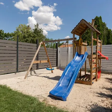 Viraglak Holiday home *