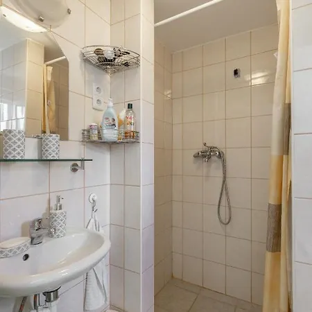 Viraglak Holiday home *